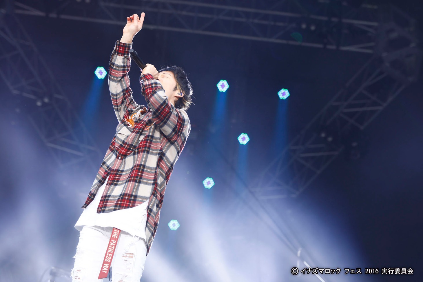 「イナズマロック フェス 2016 リターンズ」に出演するUVERworld。