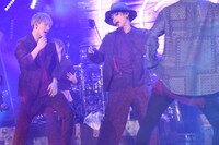 「Loop.」を踊る小林龍二と橘柊生。