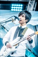 斎藤宏介（Vo, G / UNISON SQUARE GARDEN）（撮影：青木カズロー）
