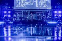 岡村靖幸（撮影：青木カズロー）