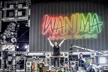 WANIMA（撮影：青木カズロー）