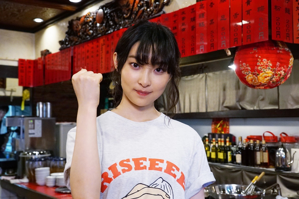 「新宿セブン」で栞を演じる家入レオ。