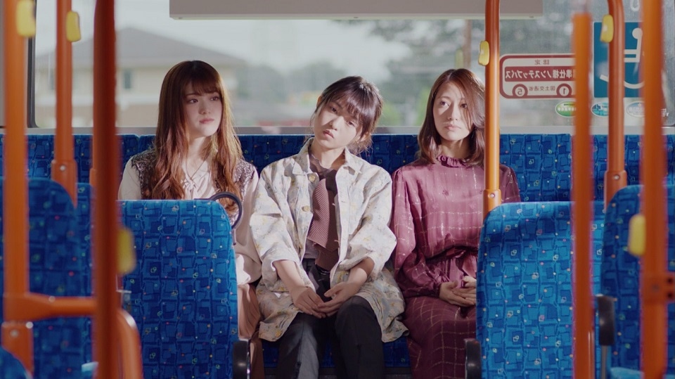 乃木坂46「いつかできるから今日できる」ミュージックビデオのワンシーン。