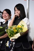 左から富田望生、伊藤万理華。