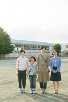 Hulu版 第2話「運動場」ビジュアル