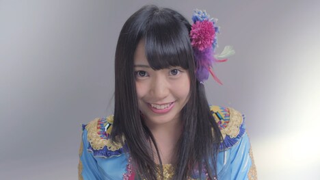 月野もあの「仮面を覗け。」動画のワンシーン。