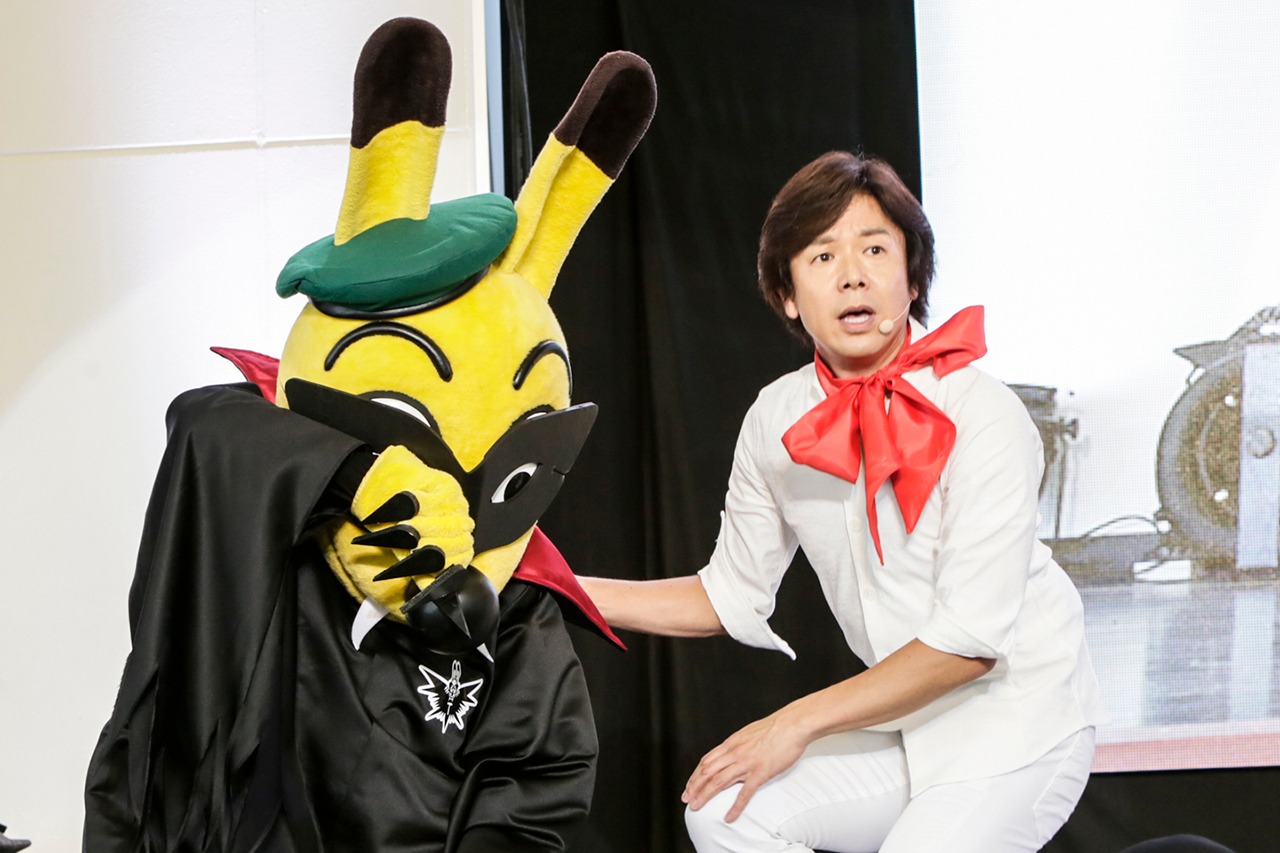左からブラックトッピー、ひろみちお兄さんこと佐藤弘道。（Photo by Aya Horiguchi）