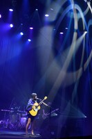 「ミカヅキの航海2017 ～夜明けの全国ツアー編～」の様子。