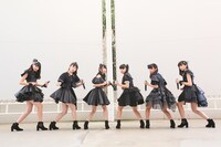 ときめき▽宣伝部「ときめき▽宣伝部～6th SEASON～DEADHEATでぶっちぎりぎりパラダイス!!ツアー」千葉・イオンモール幕張新都心公演の様子。（提供：スターダストプロモーション）