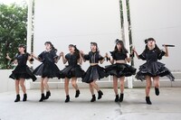 ときめき▽宣伝部「ときめき▽宣伝部～6th SEASON～DEADHEATでぶっちぎりぎりパラダイス!!ツアー」千葉・イオンモール幕張新都心公演の様子。（提供：スターダストプロモーション）