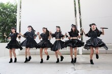 ときめき▽宣伝部「ときめき▽宣伝部～6th SEASON～DEADHEATでぶっちぎりぎりパラダイス!!ツアー」千葉・イオンモール幕張新都心公演の様子。（提供：スターダストプロモーション）