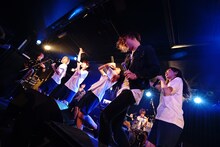 「Malcolm Mask McLaren 2th anniversary event『core music』」の様子。（提供：エイジアプロモーション）