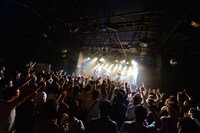 LOST IN TIME「おとどけものとおどけもの」東京・渋谷CLUB QUATTRO公演の様子。（撮影：高田真希子）