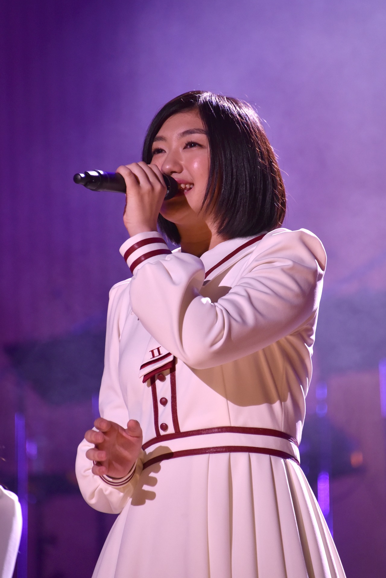 小林歌穂