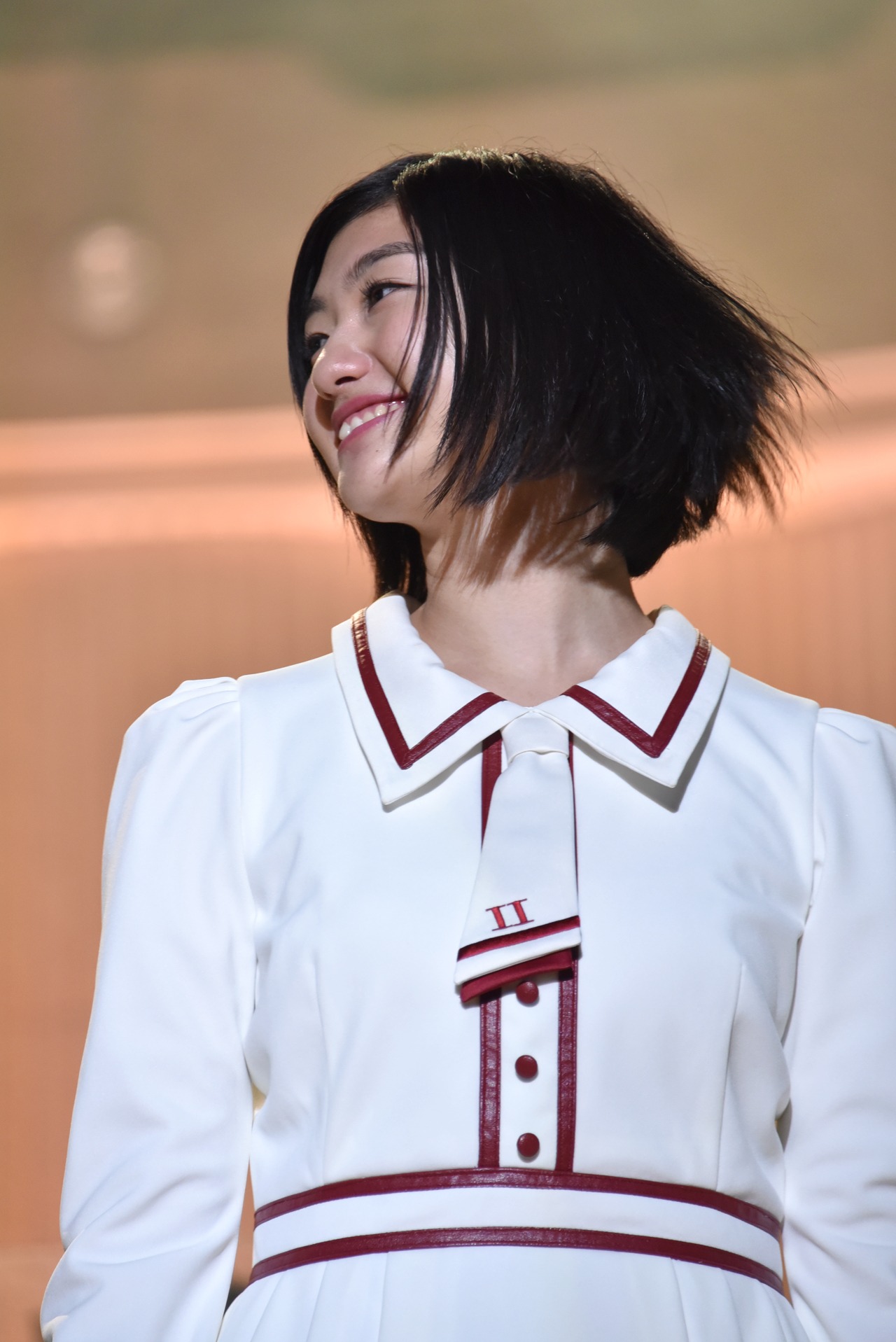 小林歌穂