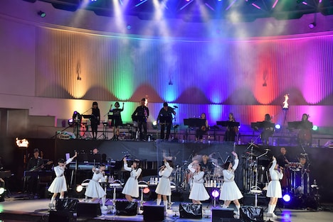 私立恵比寿中学「エビ中 秋風と鈴虫と音楽のしらべ 題して『ちゅうおん』2017」の様子。