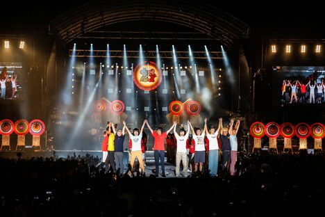 「クリアアサヒ Presents OSAKAウルフルカーニバル ウルフルズがやって来る！ヤッサ2017 ～ウルフルズ25祭!!～」の様子。（撮影：渡邉一生）