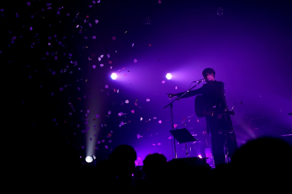 近藤晃央「KAIKAKI」東京・Zepp DiverCity TOKYO公演の様子。（提供：アリオラジャパン）