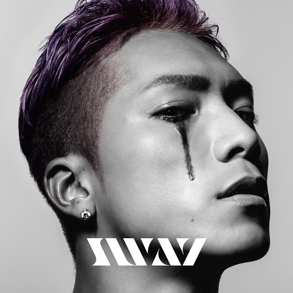 SWAY、ソロデビュー曲MVで脱ぐ