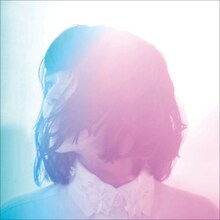 H△G「イタズラなKiss と ラブソング。」初回限定盤のジャケット表面。