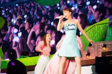 西野カナ「Kana Nishino Dome Tour 2017 "Many Thanks"」東京・東京ドーム公演の様子。