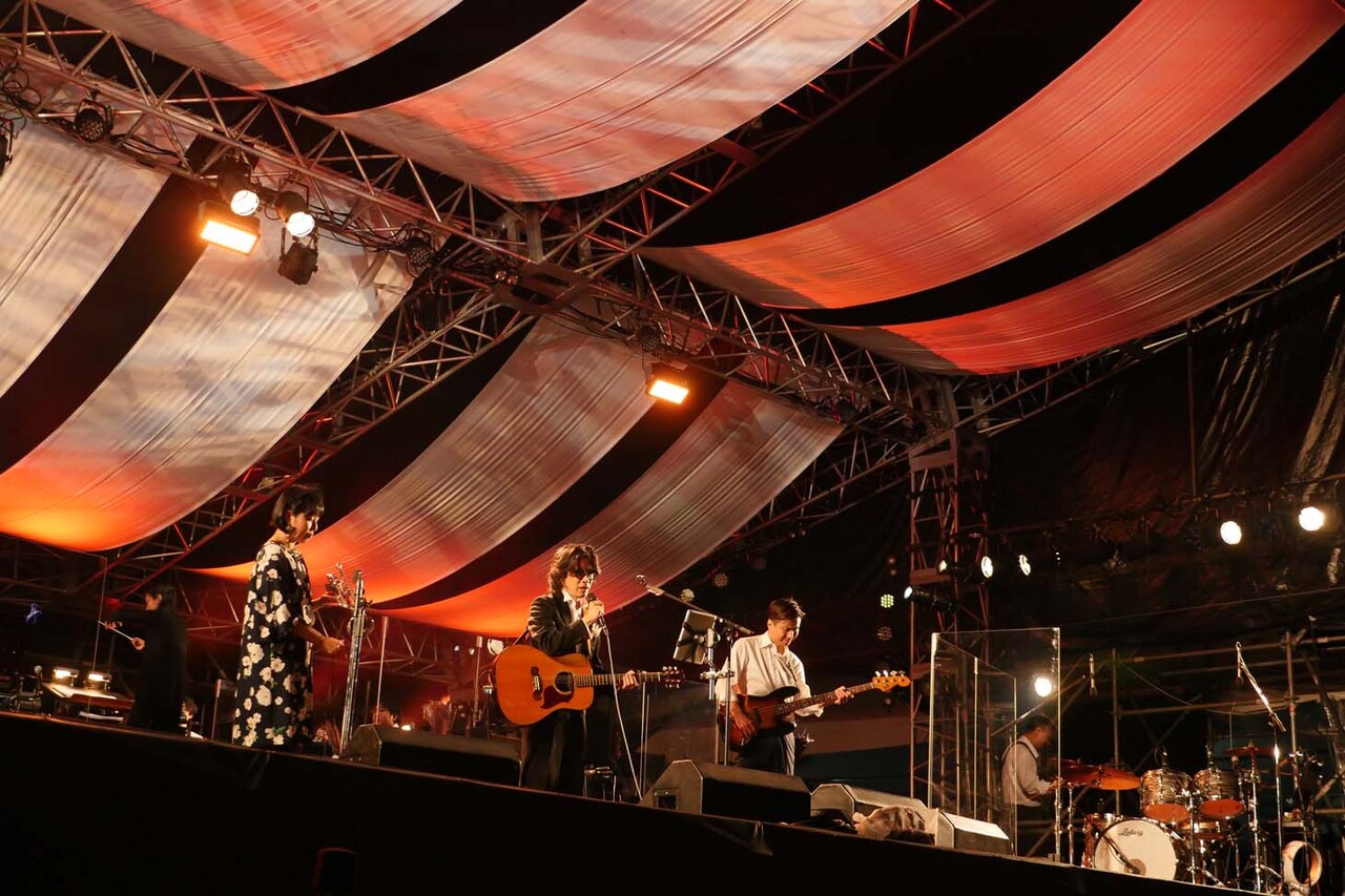 くるり「音博」11年目の新たな一歩“生歌謡ショー”でGotch、布施明、二階堂ら熱演