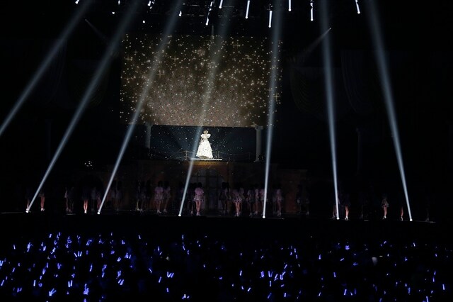 SKE48「SKE48大矢真那卒業コンサート in 日本ガイシホール ～みんなみんなありがとう！～」の様子。（写真提供：エイベックス）