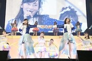 SKE48「SKE48大矢真那卒業コンサート in 日本ガイシホール ～みんなみんなありがとう！～」の様子。（写真提供：エイベックス）