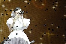 SKE48「SKE48大矢真那卒業コンサート in 日本ガイシホール ～みんなみんなありがとう！～」の様子。（写真提供：エイベックス）