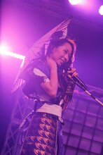 大黒柚姫（Photo by HIROKAZU）