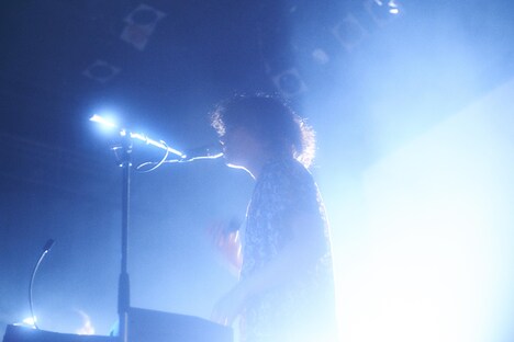 Yuto Uchino（Vo, G, Syn）（Photo by Kodai Kobayashi）