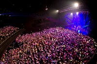 「XYZ TOUR 2017 -SUMMER-」最終公演の様子。（撮影：堀卓朗、今田和也）