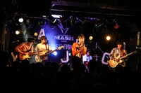 YAJICO GIRL（撮影：渡邉一生）