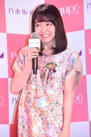 照れる伊藤万理華（乃木坂46）。