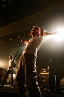 真島昌利（G / ザ・クロマニヨンズ）（撮影：柴田恵理）