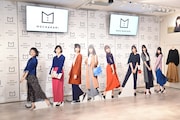 欅坂46メンバーのパネル。