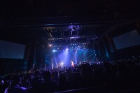 黒木渚「音楽の乱」東京・TSUTAYA O-EAST公演の様子。（撮影：椋尾詩）