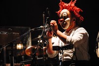 DJ LOVE（DJ）（撮影：上山陽介）