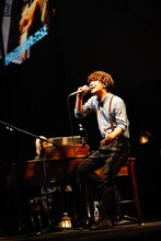 Fukase（Vo, G）（撮影：上山陽介）