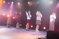 神宿「神が宿る場所～HARAJUKU DREAM～」東京・ラフォーレ原宿公演の様子。