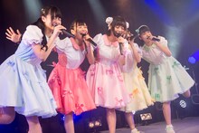 神宿「神が宿る場所～HARAJUKU DREAM～」東京・ラフォーレ原宿公演の様子。