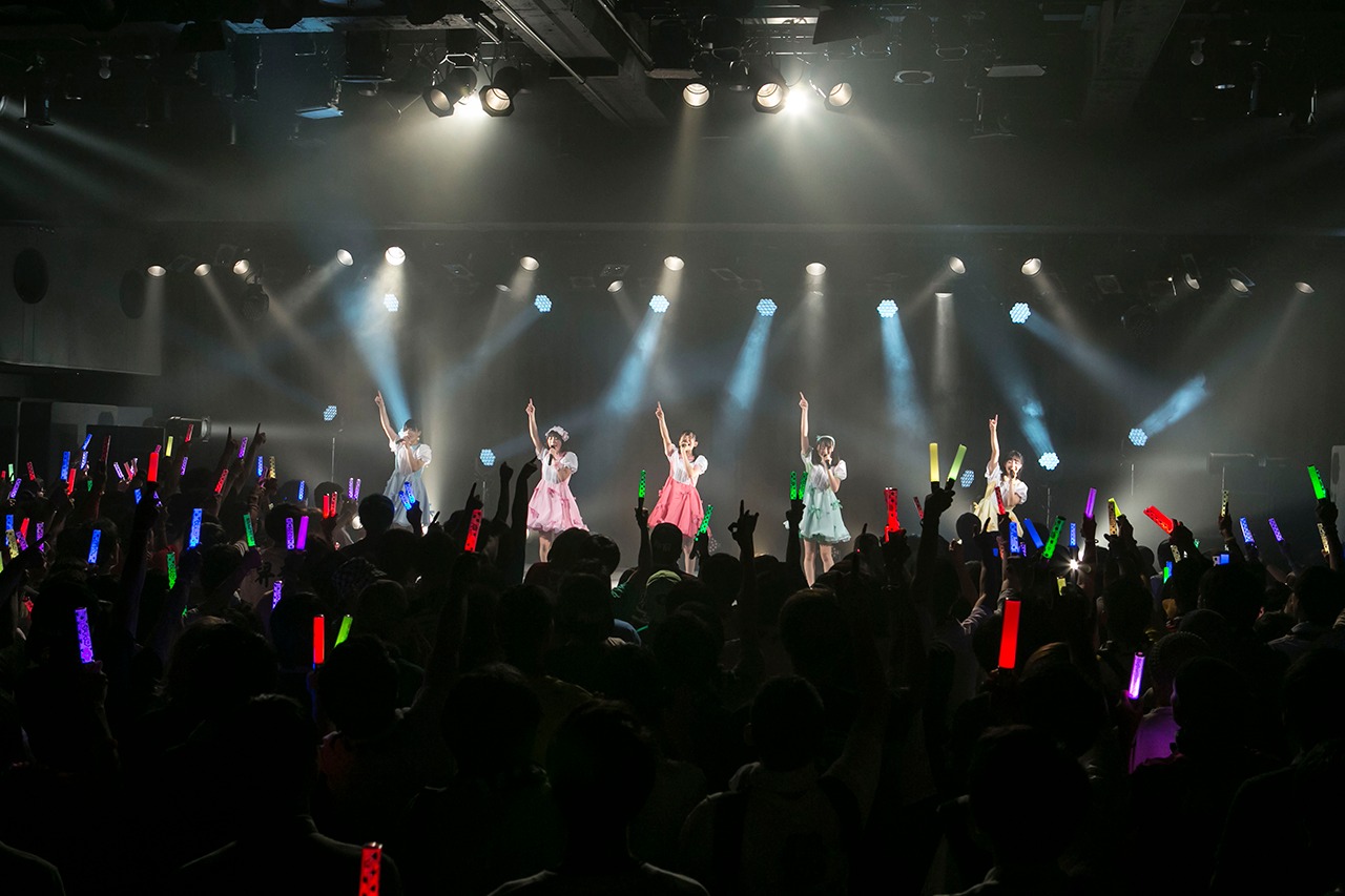 神宿「神が宿る場所～HARAJUKU DREAM～」東京・ラフォーレ原宿公演の様子。