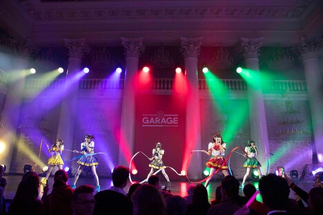 5人体制での初パフォーマンスを披露したでんぱ組.inc。（写真提供：トイズファクトリー）