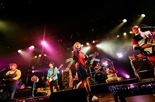 フレンズ「シチュエーション・コメディ season2」東京・LIQUIDROOM公演の様子。（Photo by MIDORI KONDOH）