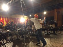 「新曲お披露目！どついたるねんBBQ大会！」の様子。
