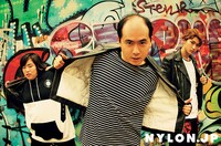 左からゆりやんレトリィバァ、斎藤司（トレンディエンジェル）、ユーキ（超特急）。