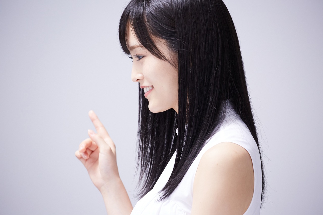 山本彩