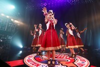 ばってん少女隊「ばってん少女隊の、田舎娘2nd～カユい所まで手を届け鯛ツアー」福岡・DRUM LOGOS公演の様子。（撮影：濱本英介）