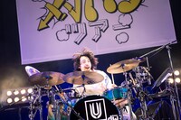 鈴木貴雄（Dr / UNISON SQUARE GARDEN）（撮影：ヤオタケシ）