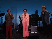 左から村松崇継、クミコ、松本隆。(撮影:中嶌英雄)